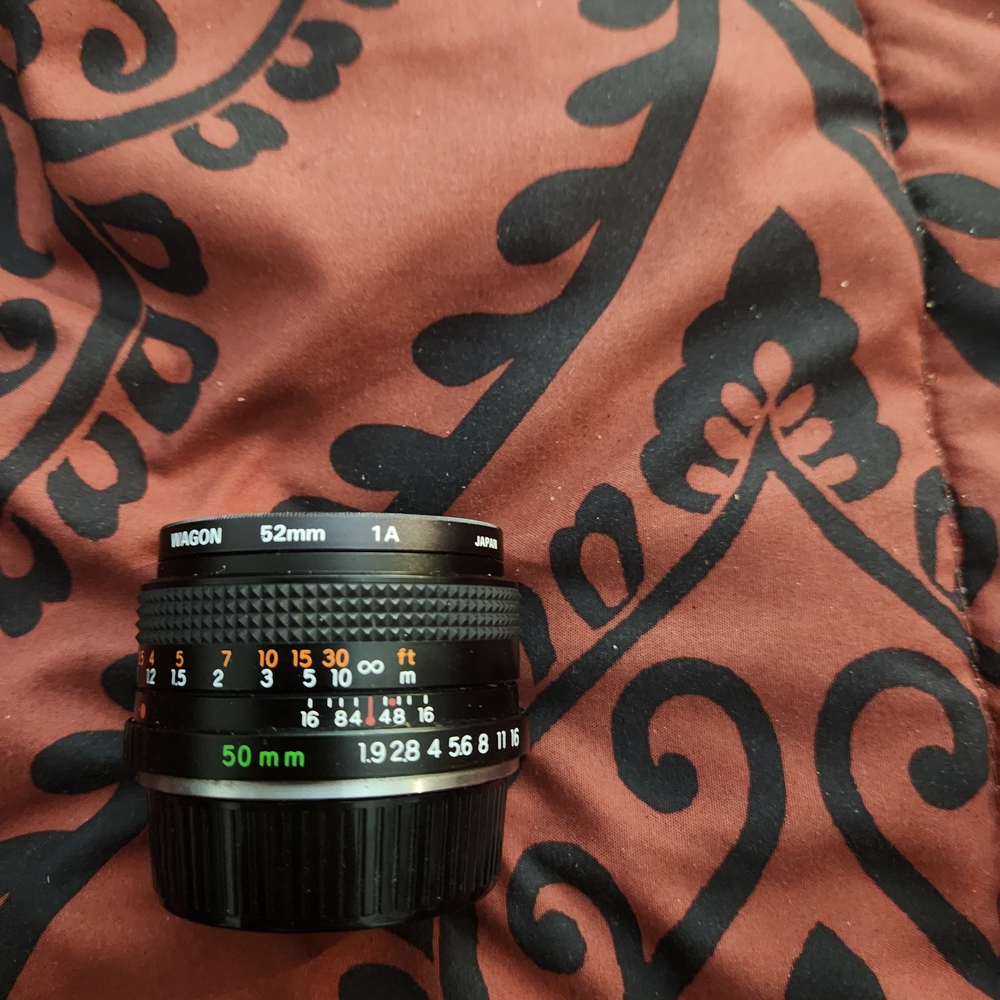 Yashica Black‎ Manual Focus Lens Professional-Grade